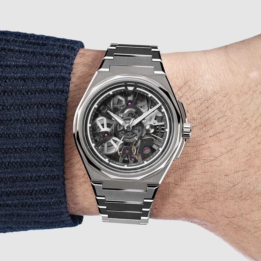 zwölf x ti christopher ward