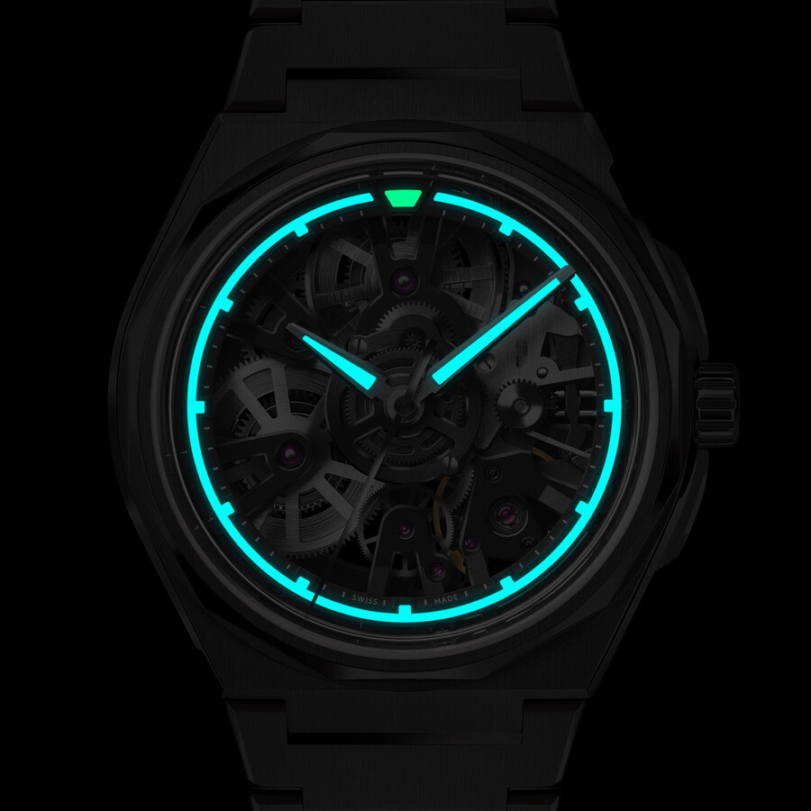 zwölf x ti christopher ward